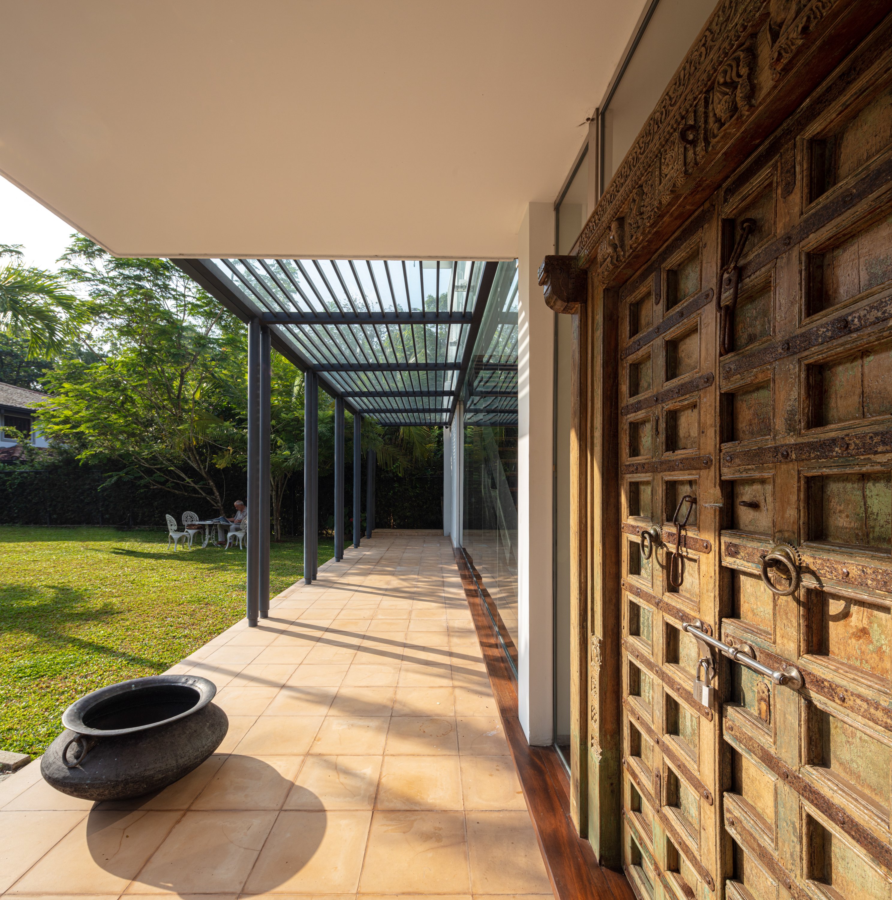 ARCHITECTURAL - RIVER HOUSE